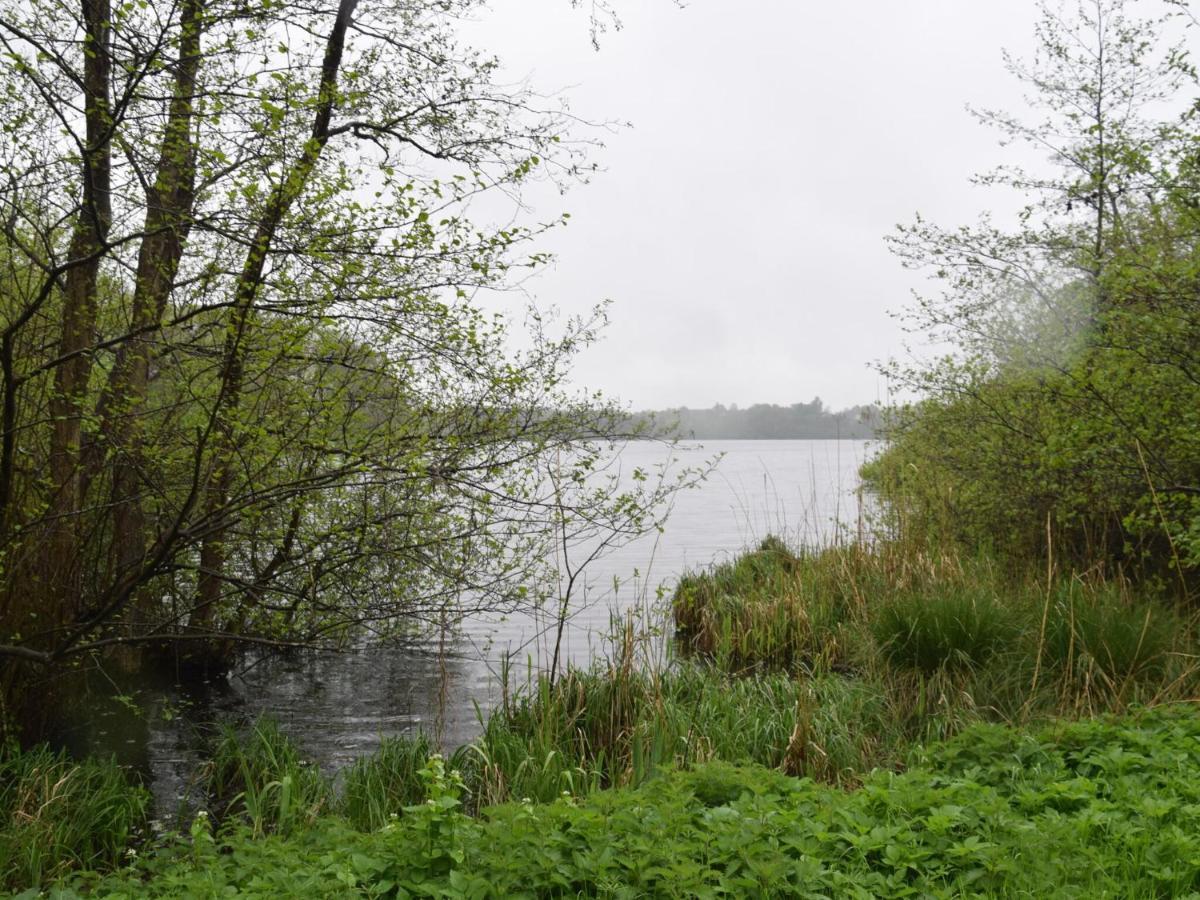 Flat In Eutin On The Kleiner Eutiner See Lake Esterno foto