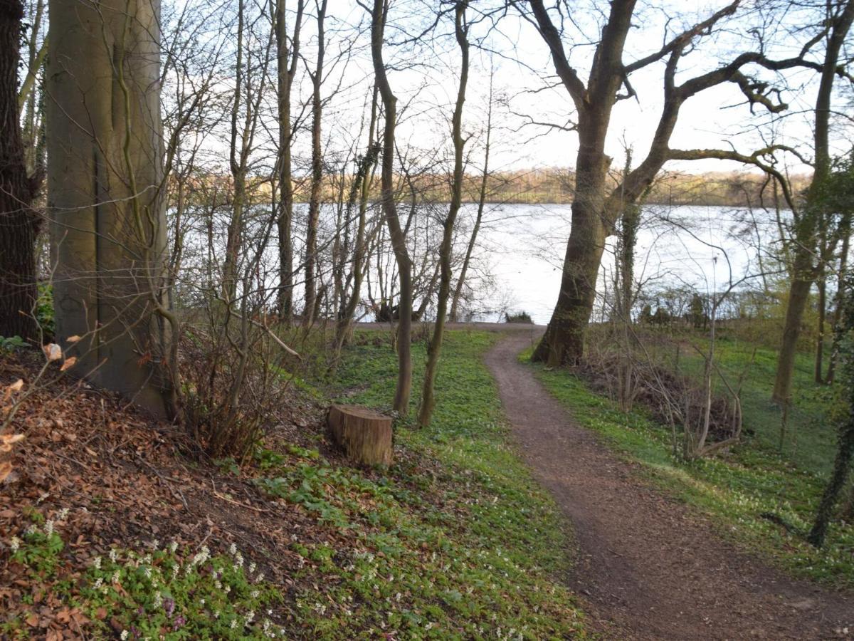 Flat In Eutin On The Kleiner Eutiner See Lake Esterno foto